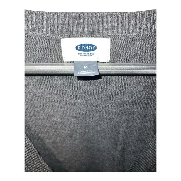 🟣Old Navy Gray V-Neck Cardigan - Size Medium - Picture 3 of 3